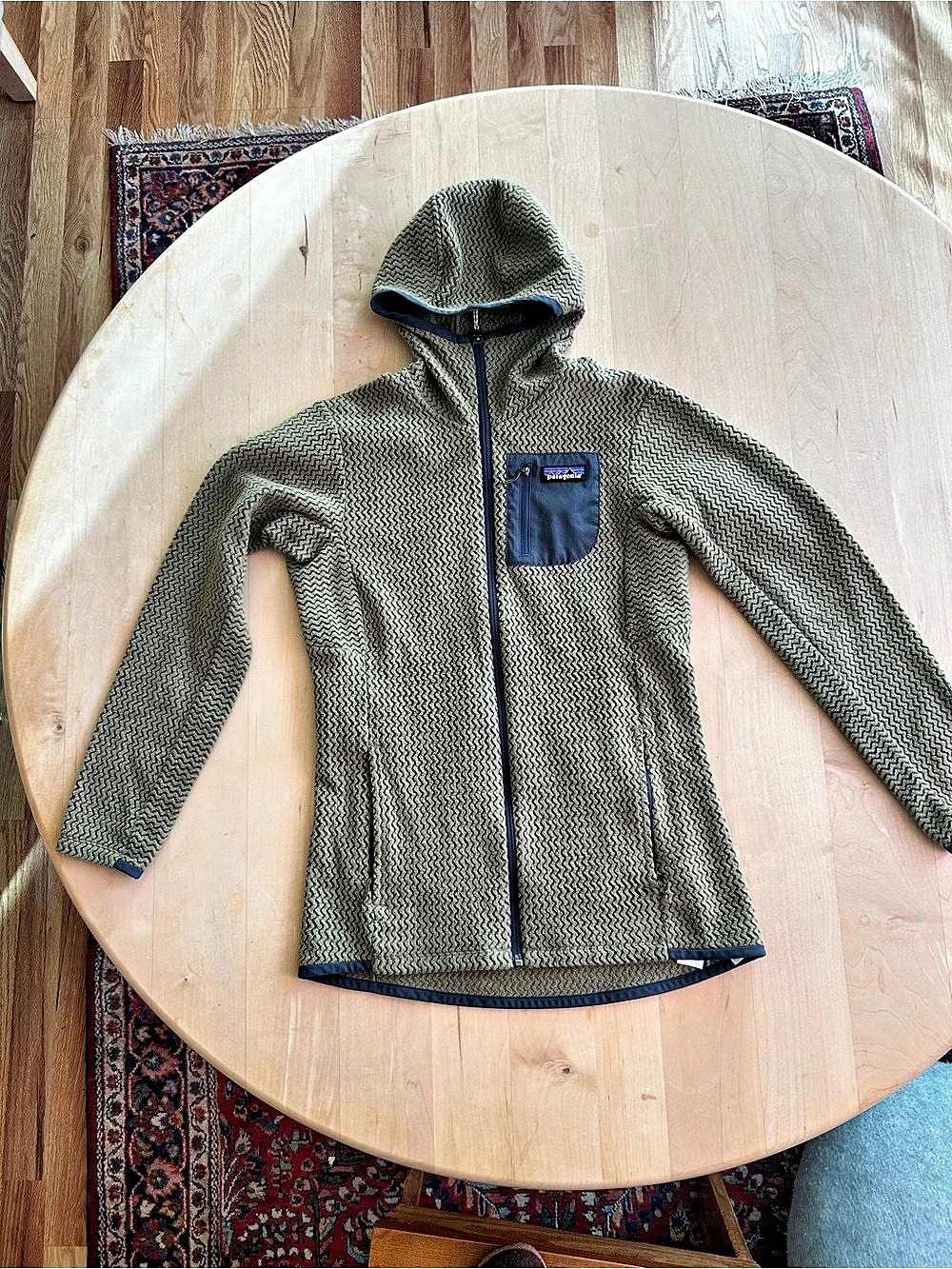 Patagonia R1 Air Full-Zip Hoody Green Size Small